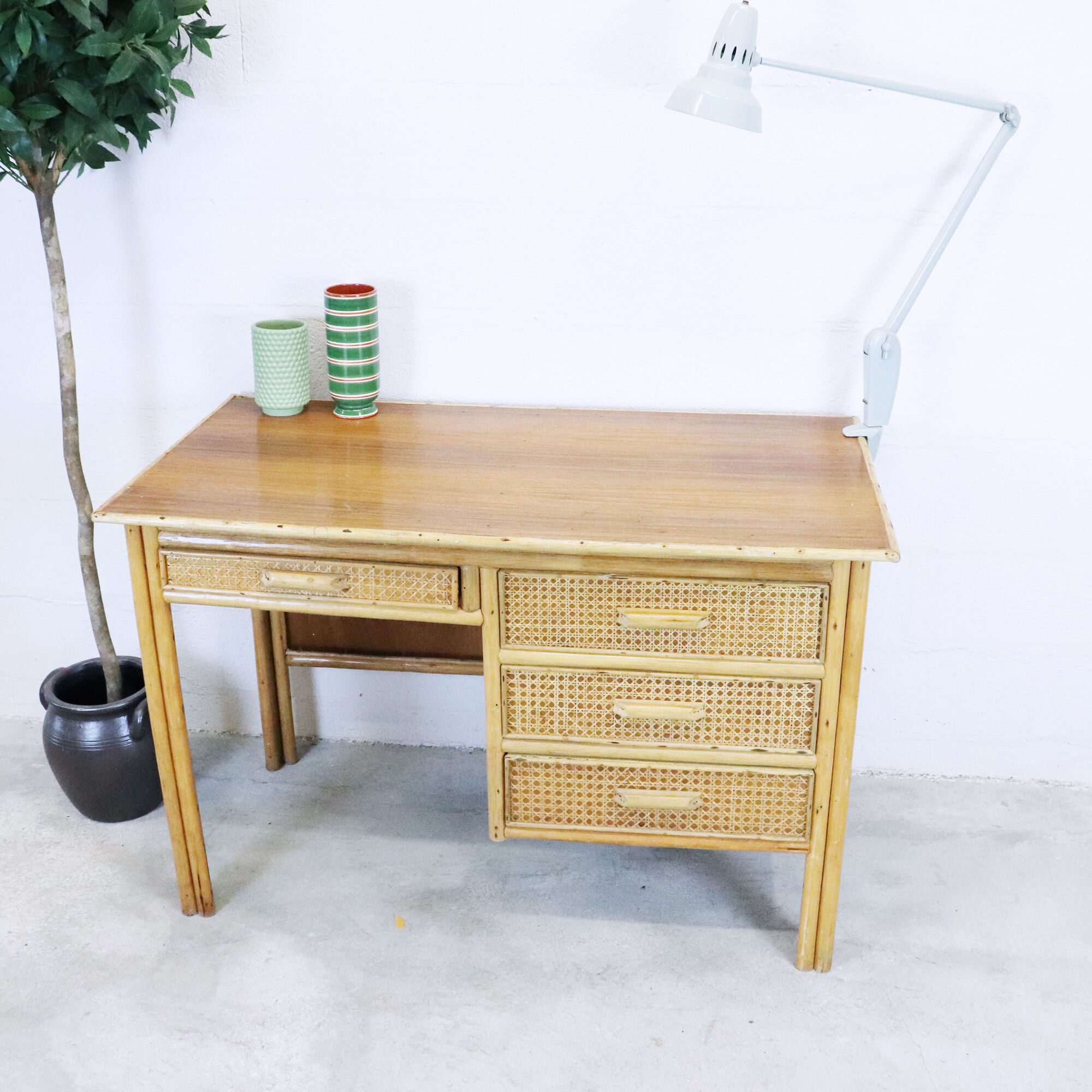 Desk in rattan and caning