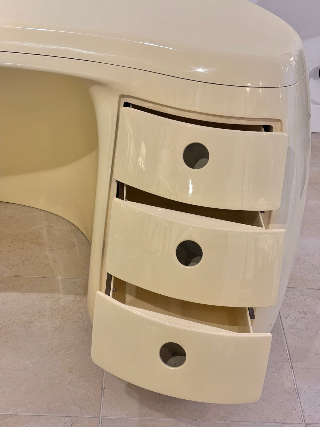 Boomerang desk by Maurice Calka