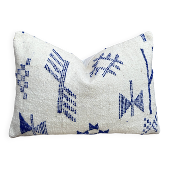 Handmade cushion cover in Berber wool: Moroccan Kilim cushion