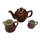 Théière et pots à lait en céramique marron