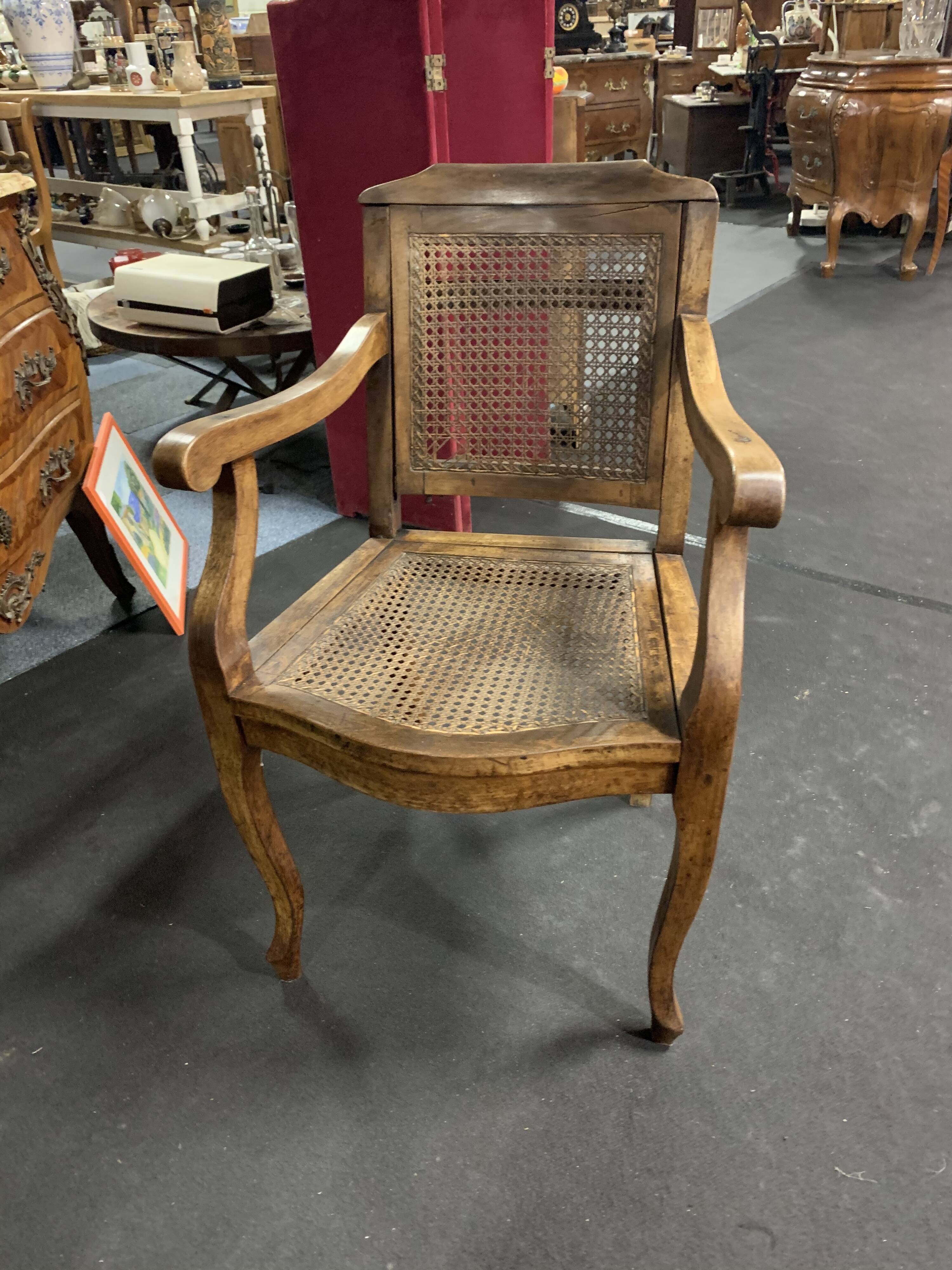 Hairdresser's chair