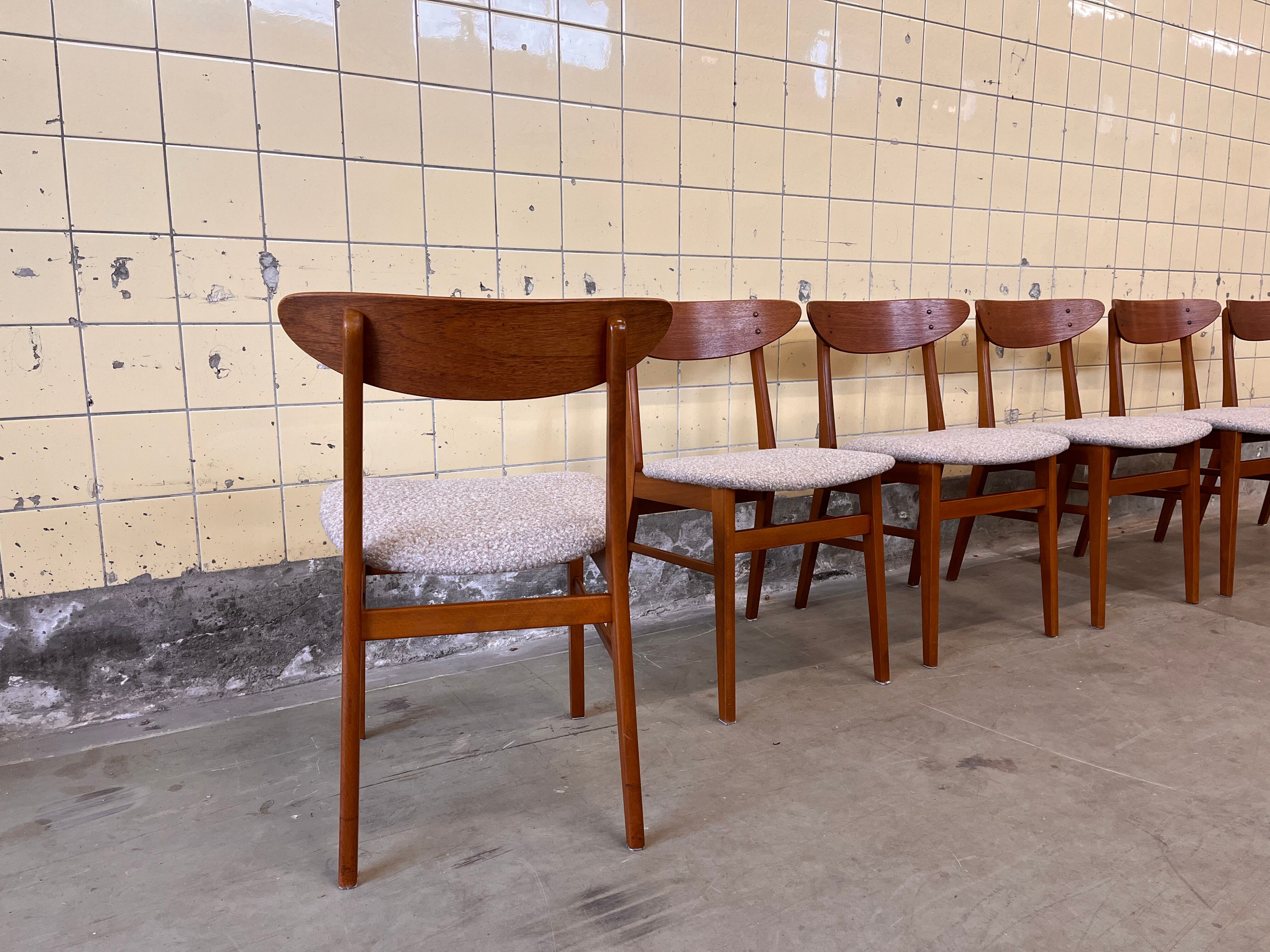 Set of six dining chairs model 210 by Farstrup