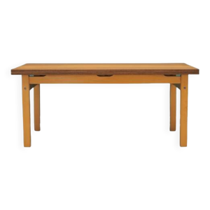 Table en hêtre, design