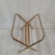Porte revues vintage en laiton