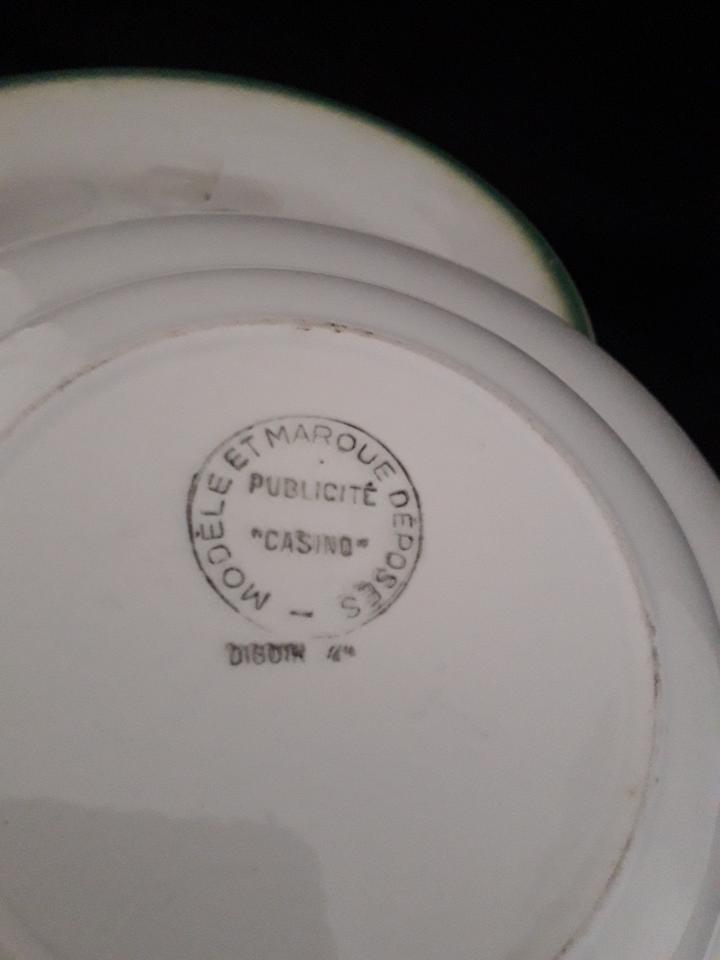 Pub casino Digoin collection plates