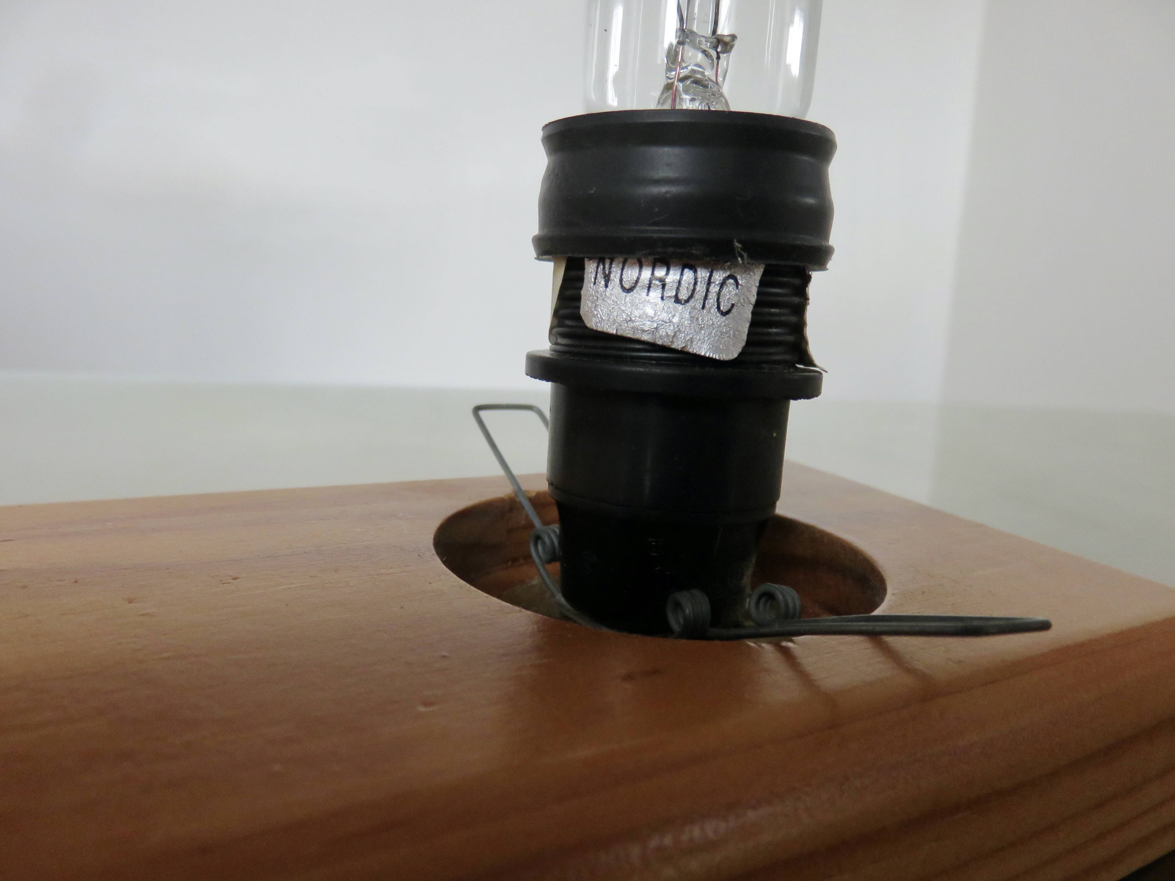 Pair of Scandinavian "nordic" wall lights in pine and opaline, 1980s.