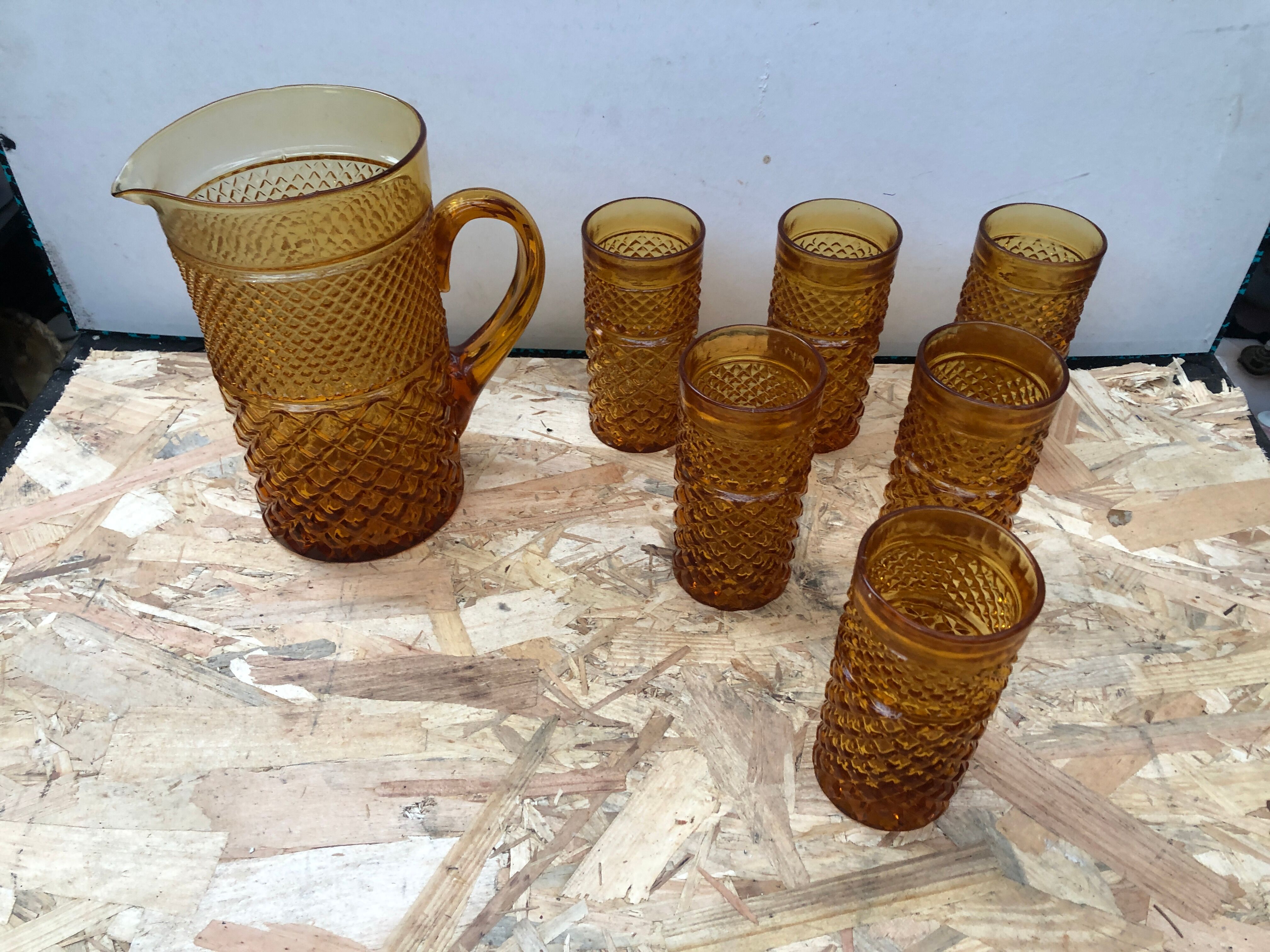 Old Juice Carafe Service + 6 Vintage Geometric Orange Molded Glass Glasses