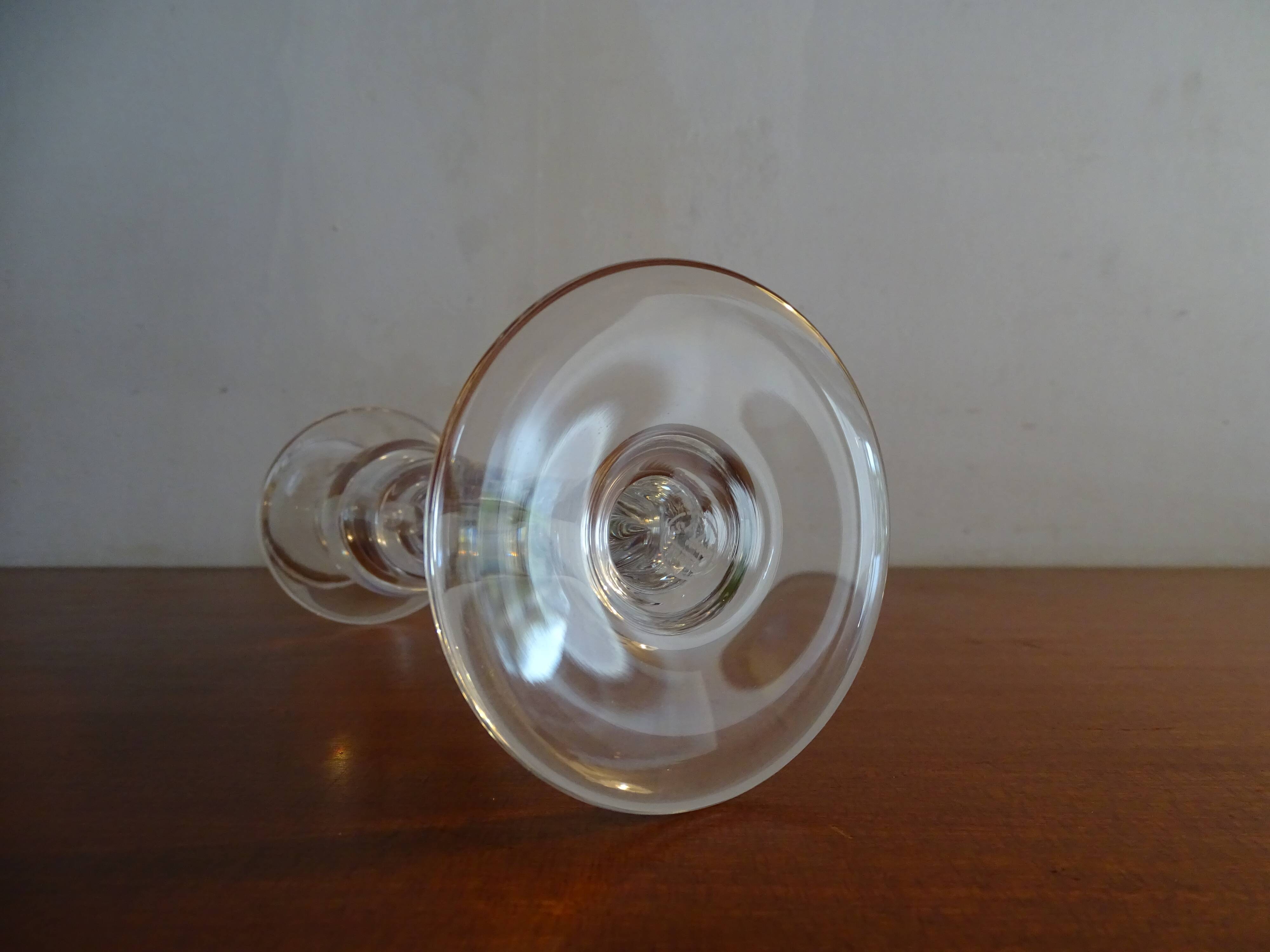 Vase Soliflore En Verre Bleu Dans Le Goût De Val Saint Lambert Non Signe Poids