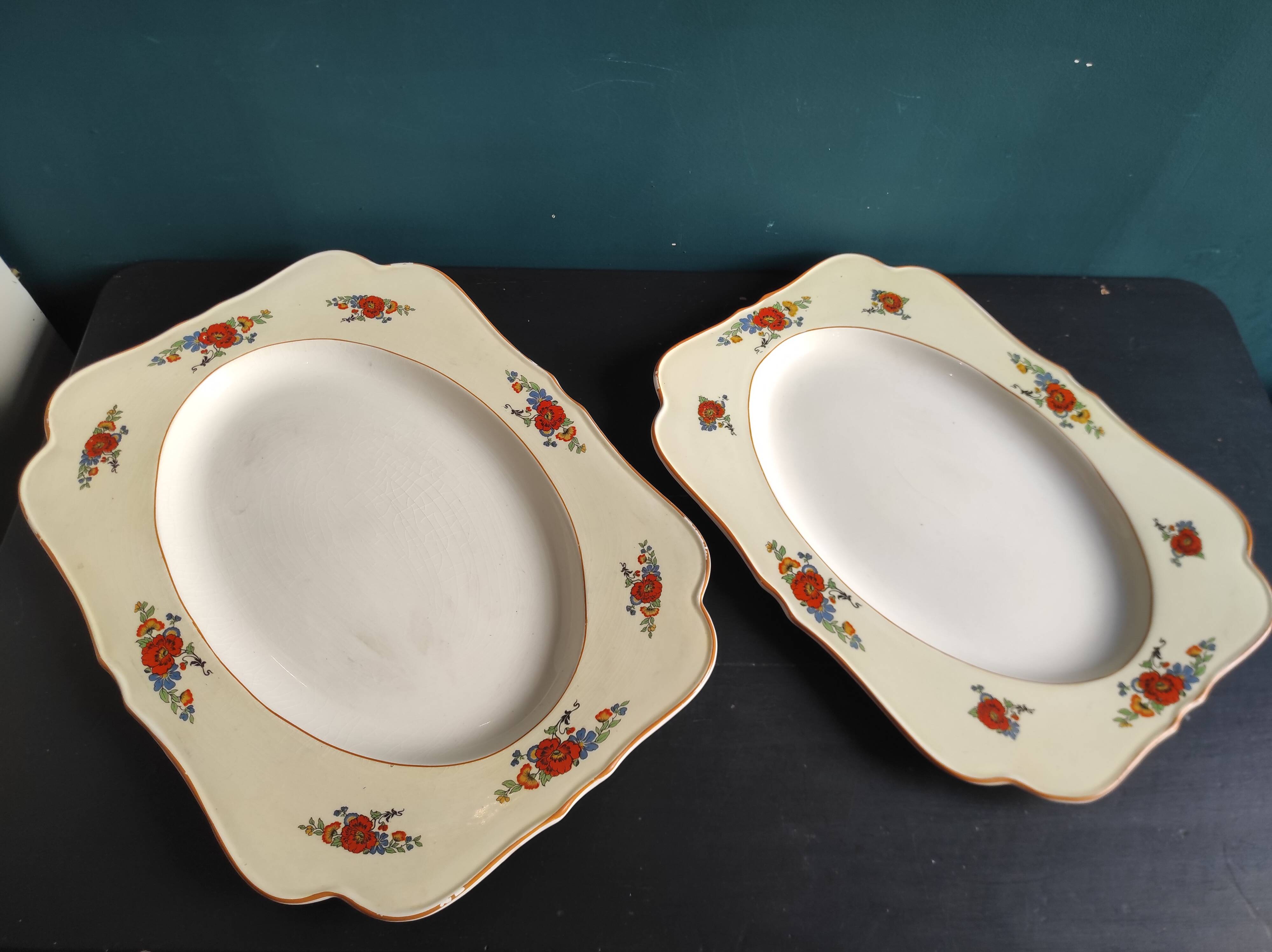 Set of two vintage English serving plates, Crown Ducal