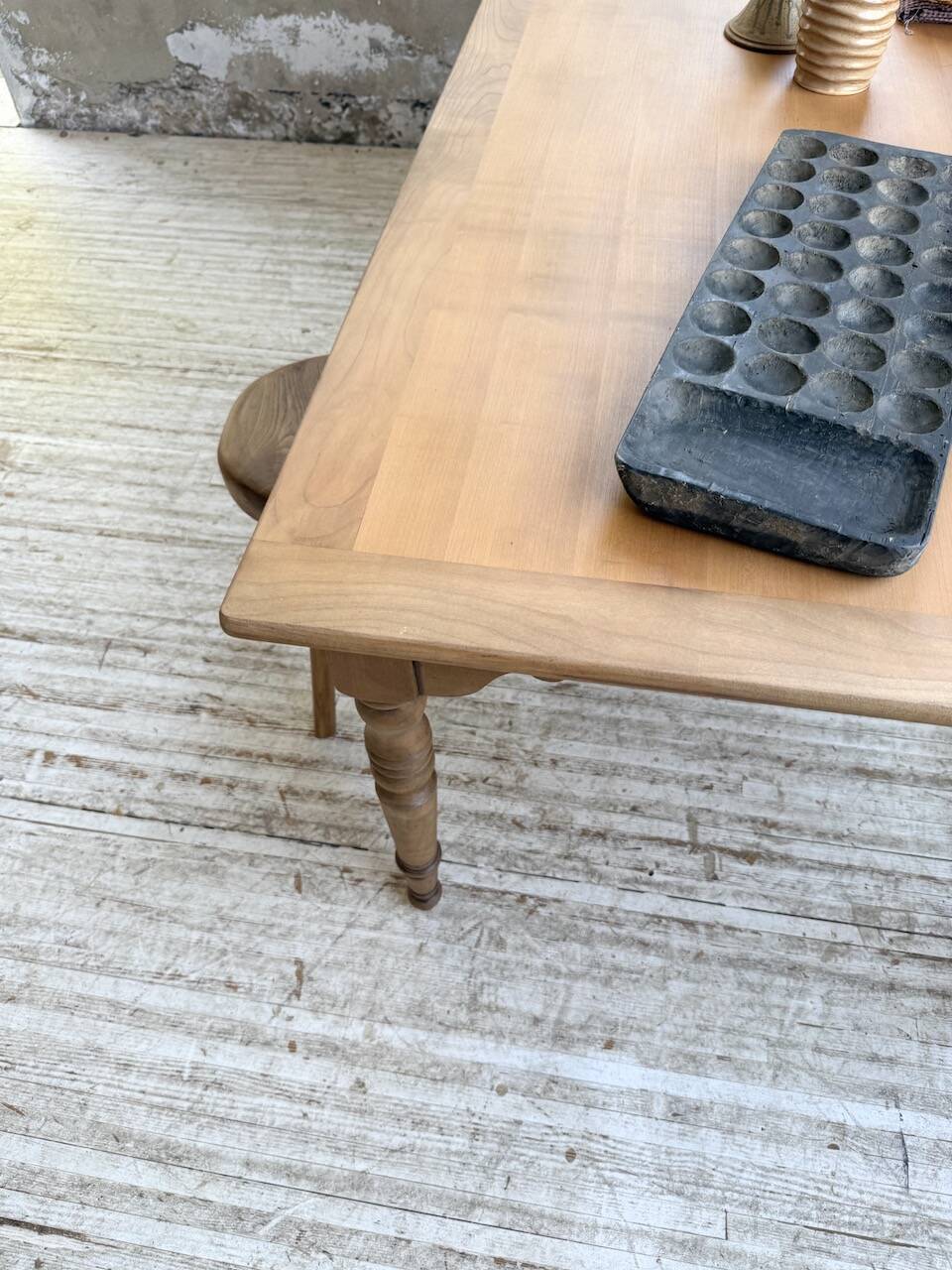 Table de ferme noyer à rallonges 150-250cm