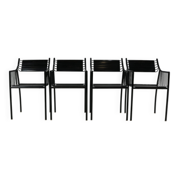 Ensemble de quatre chaises de salle à manger avec accoudoirs au design néerlandais par Ruud Jan Kokke.