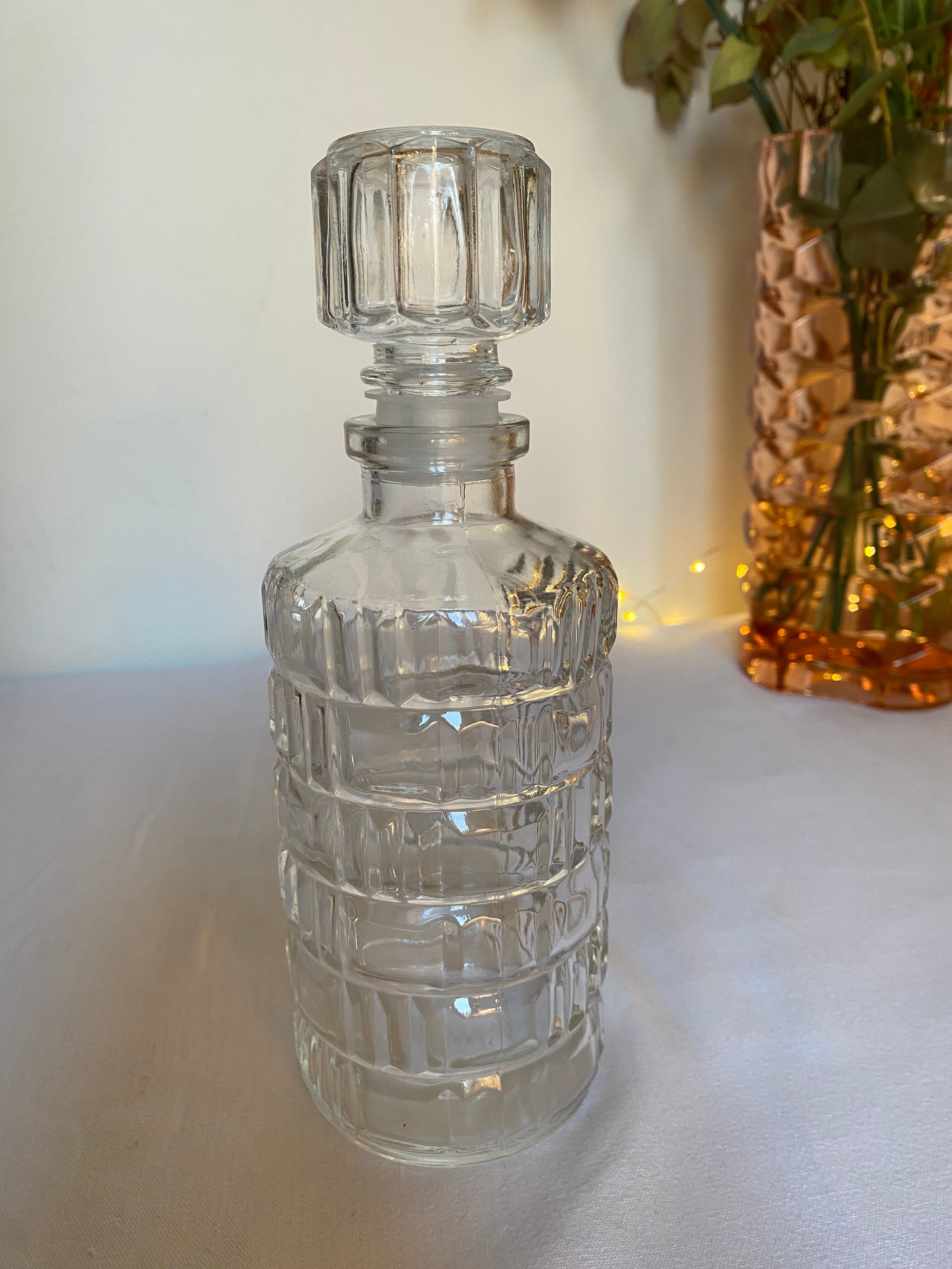 Carfe carved glass - art deco