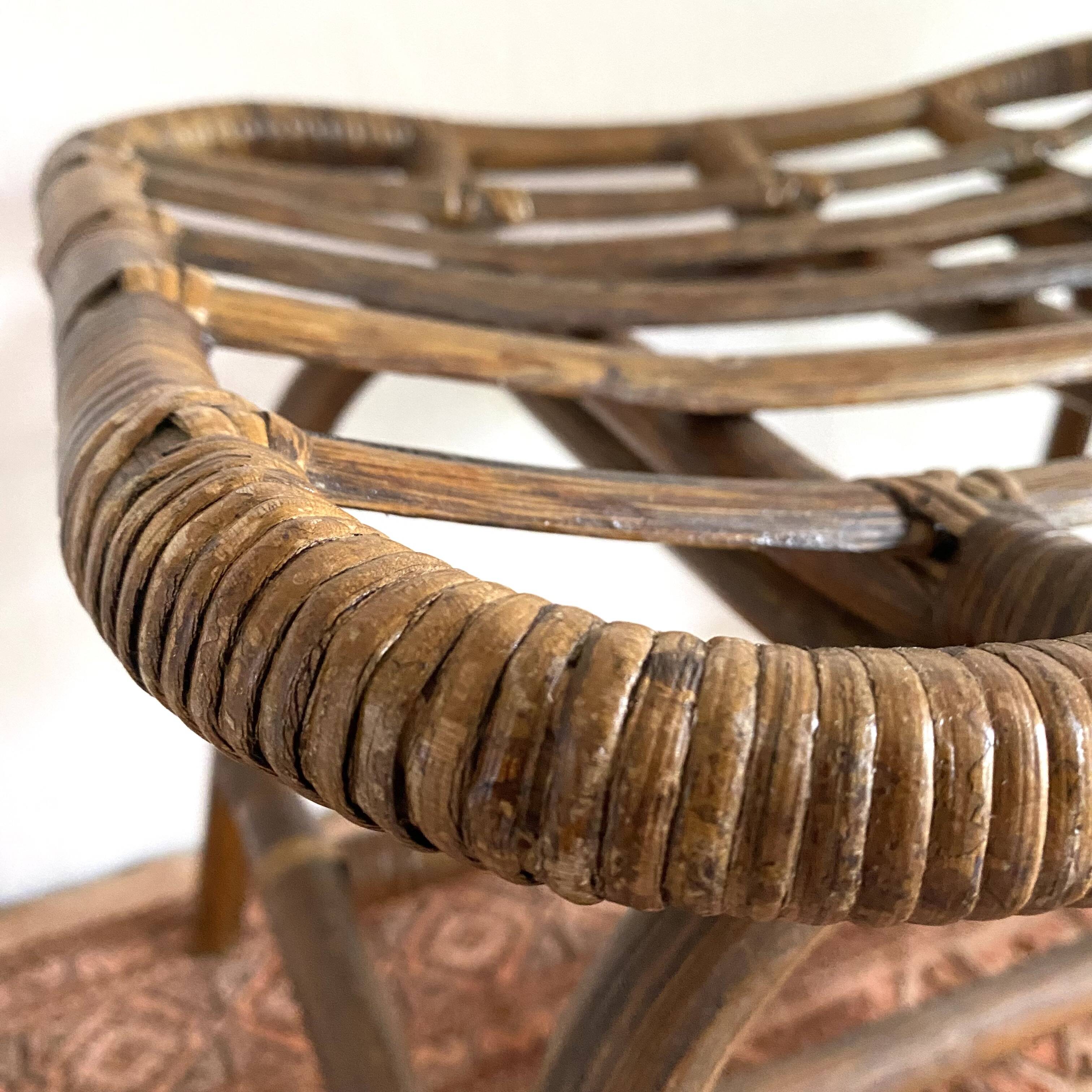 Vintage rattan stool 1970