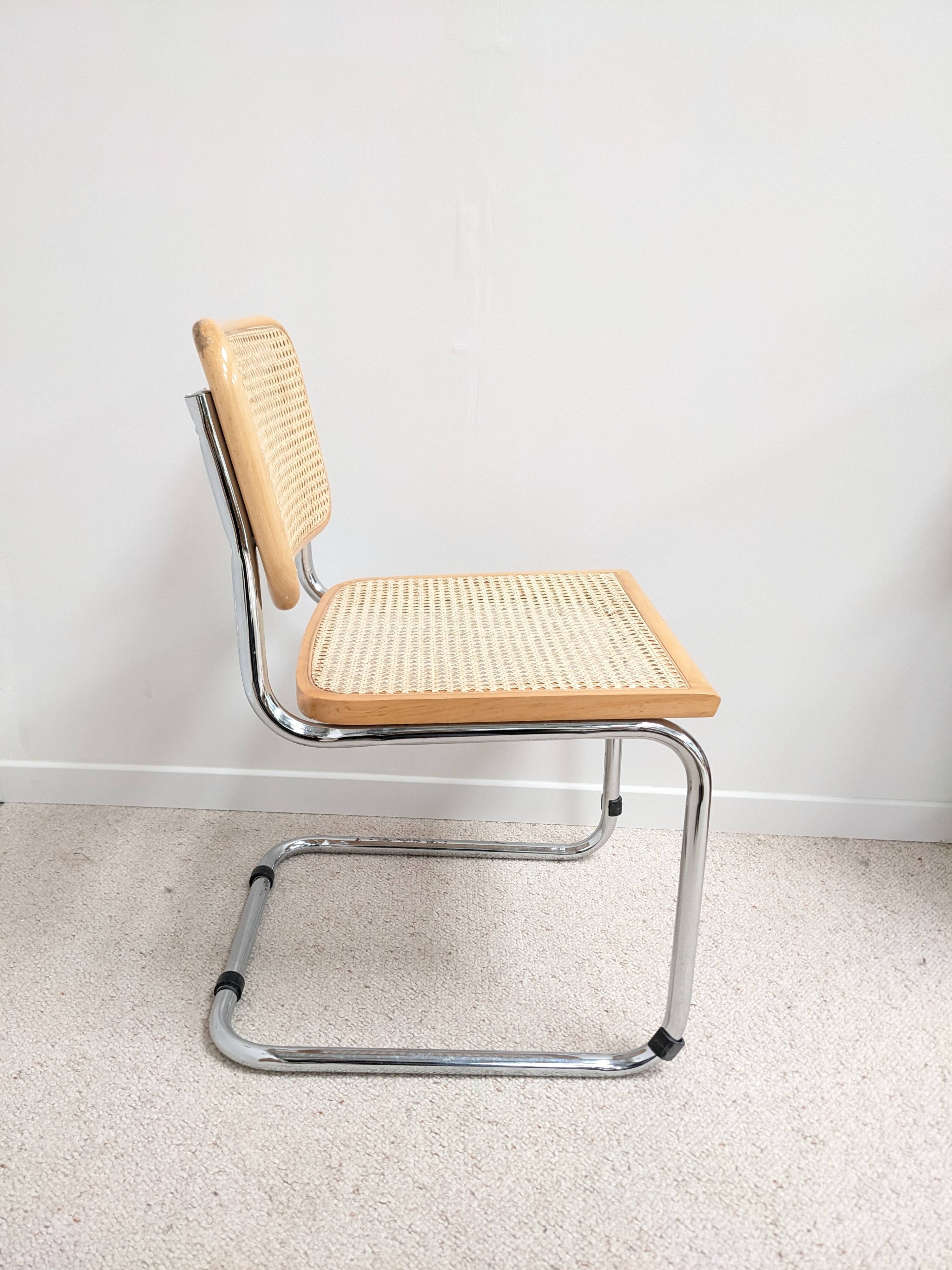 1 Cesca B32 chair