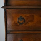 Sloped walnut secretary from the 20th century.