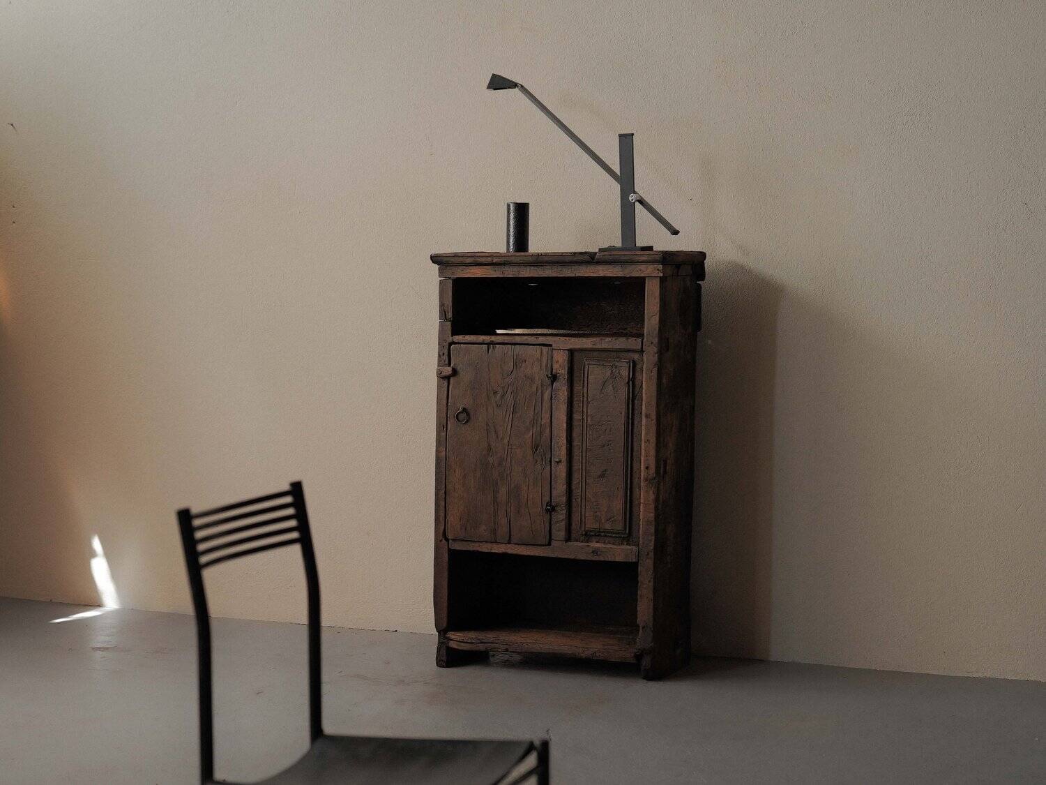 Mountain furniture in solid wood, Folk Art, 19th century