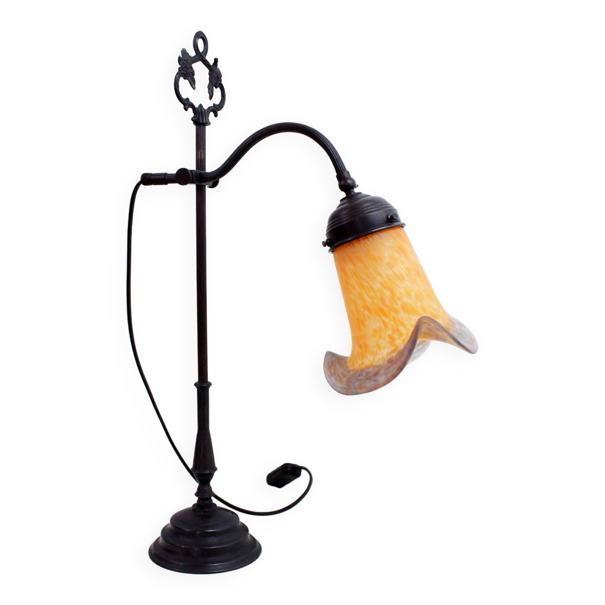 Gooseneck lamp with Vianne glass paste tulip