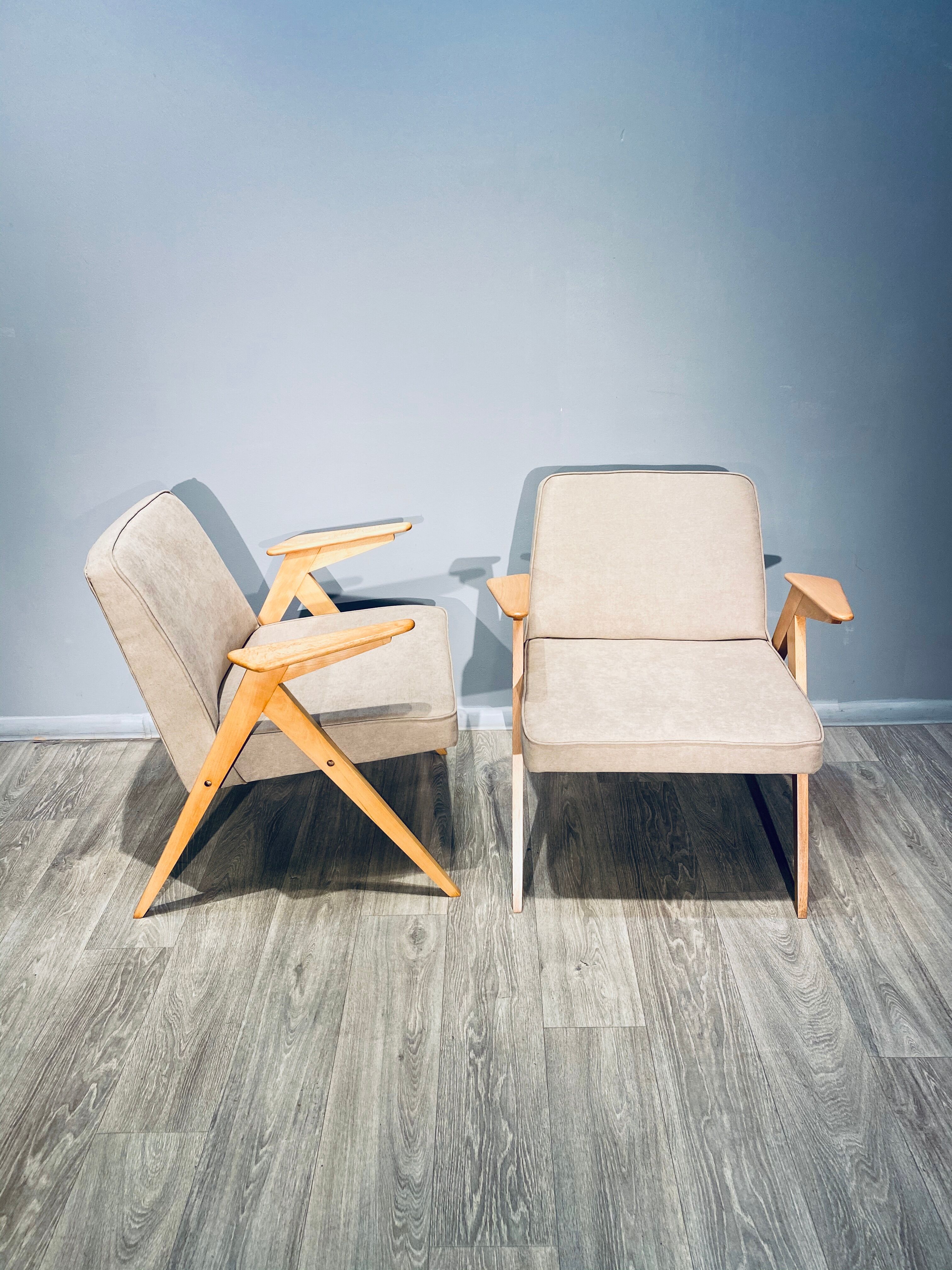 Pair of armchairs "Bunny" Proj. Józef Chierowski "Bunny" 1960'