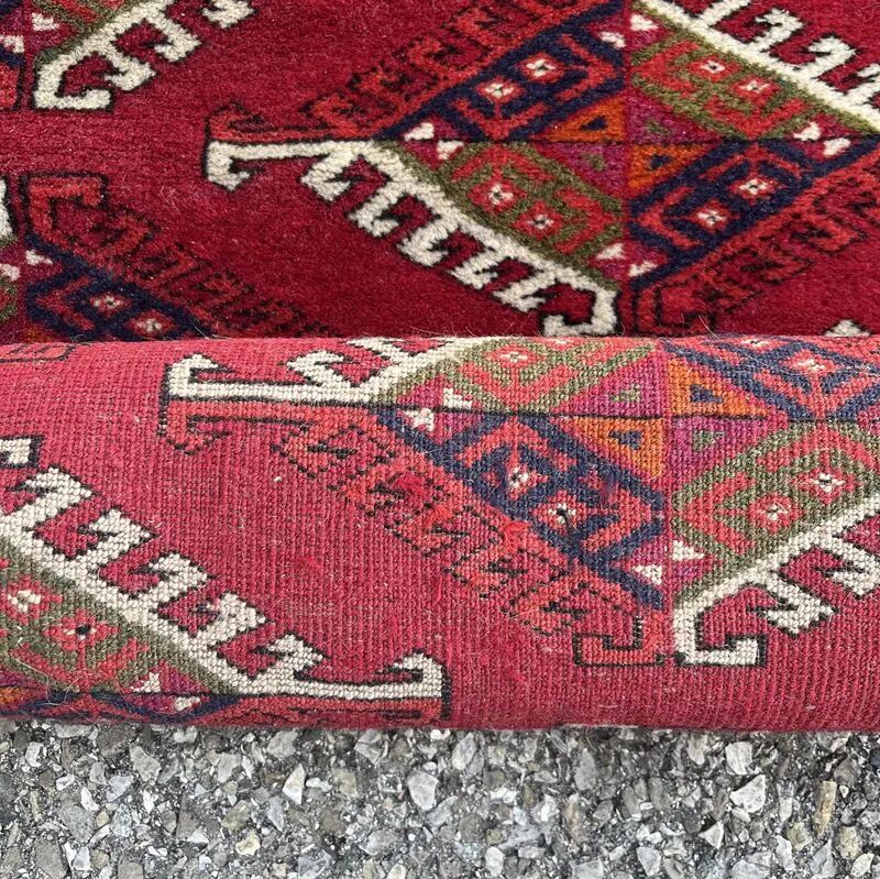 Oriental rug