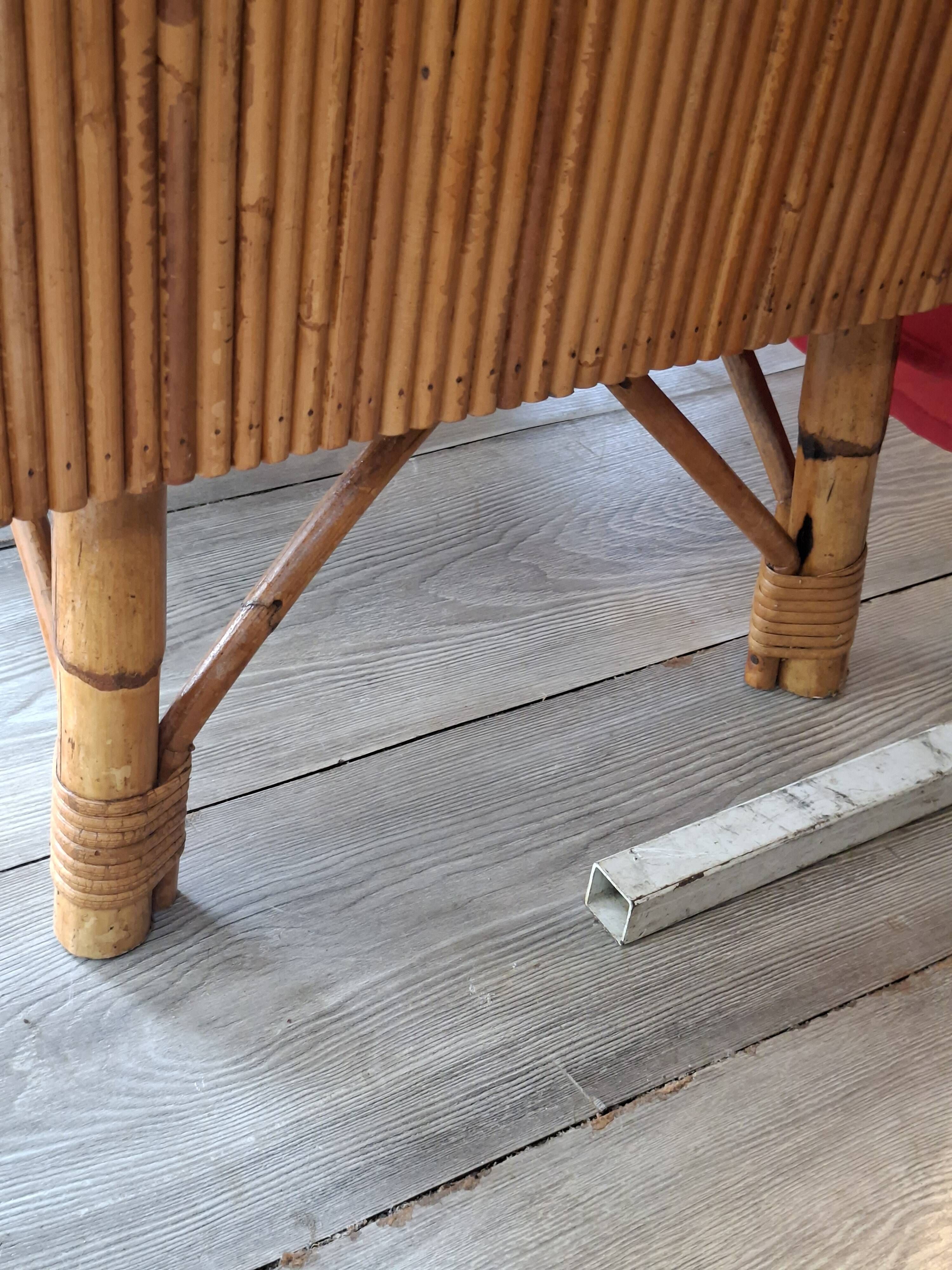 Commode en bambou 