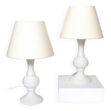 Paire de lampes en verre blanc par Luxus Lighting, Suède, 1980