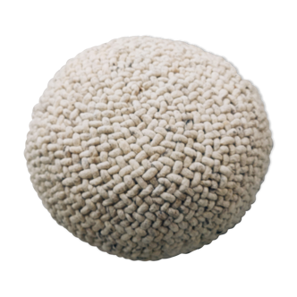 Wool pouf