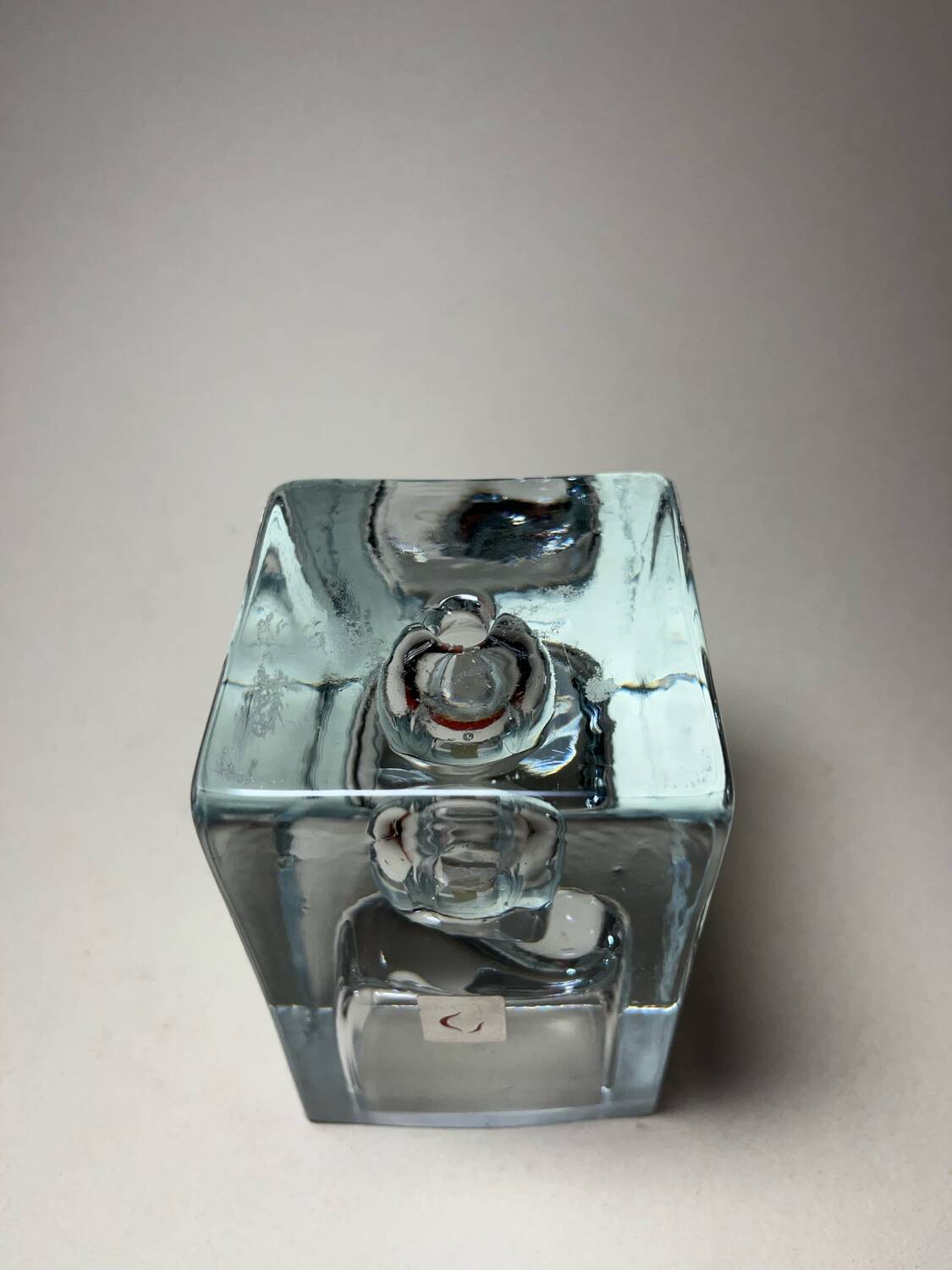 Crystal candle holder
