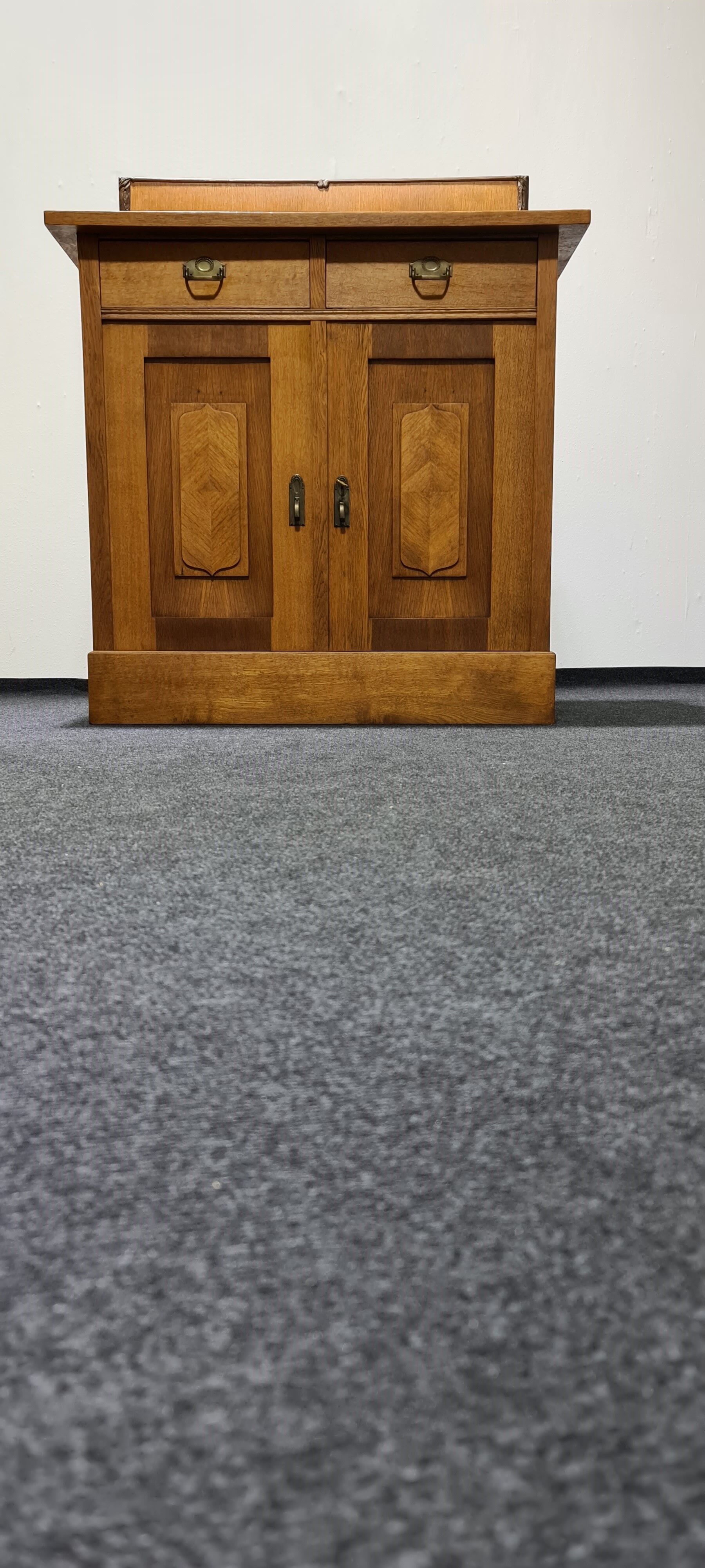 Buffet art déco en chêne vintage