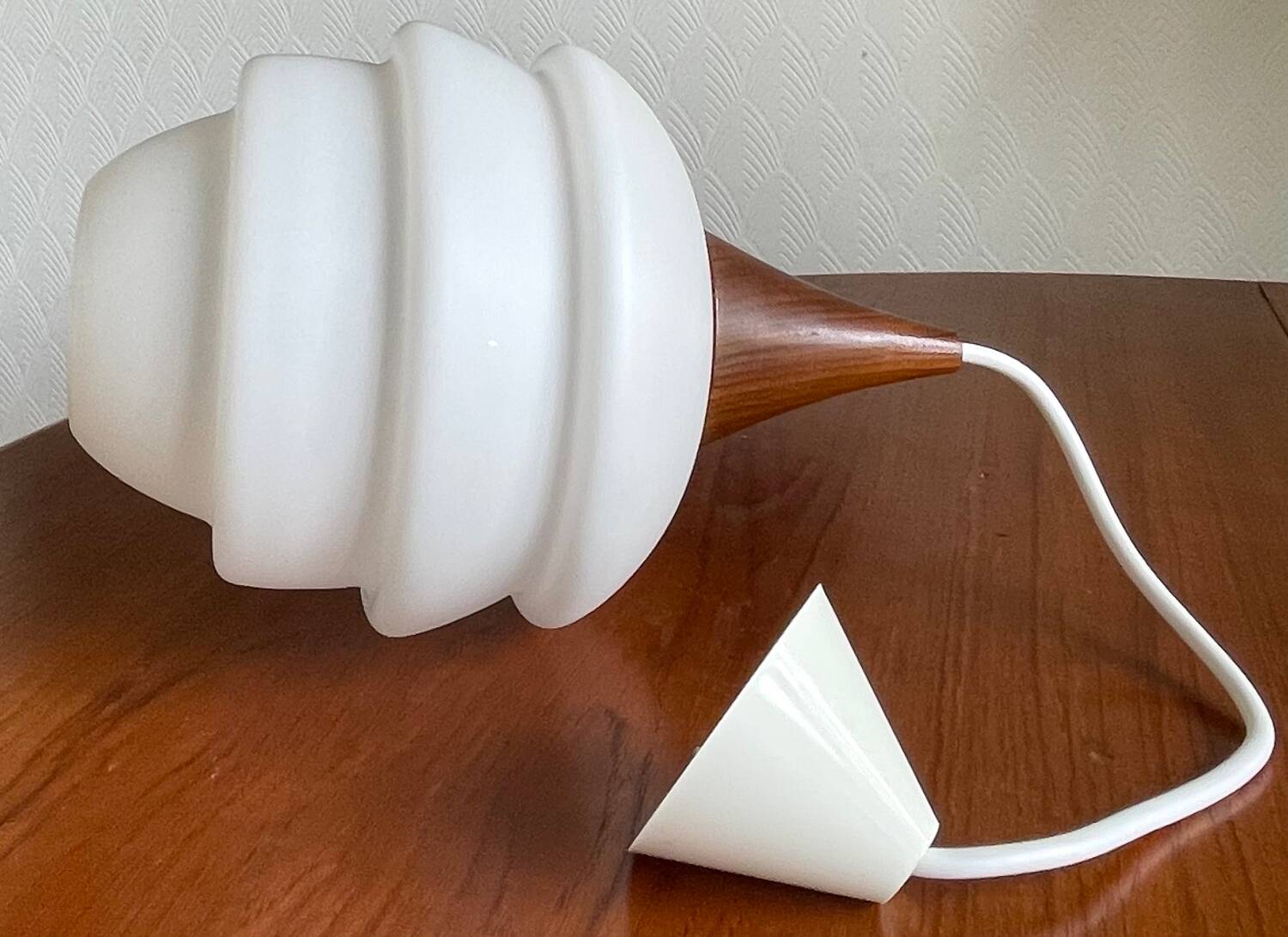 Modernist suspension 1960.