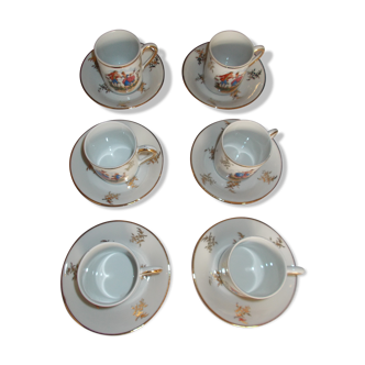 Service à café porcelaine décor  personnage 17ème siècle