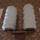 Paire d'appliques en laiton et verre