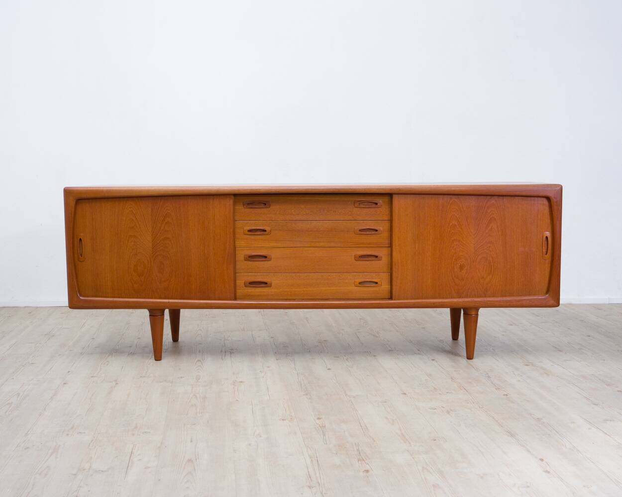 Teak enfilade, H.P Hansen Made in Denmark