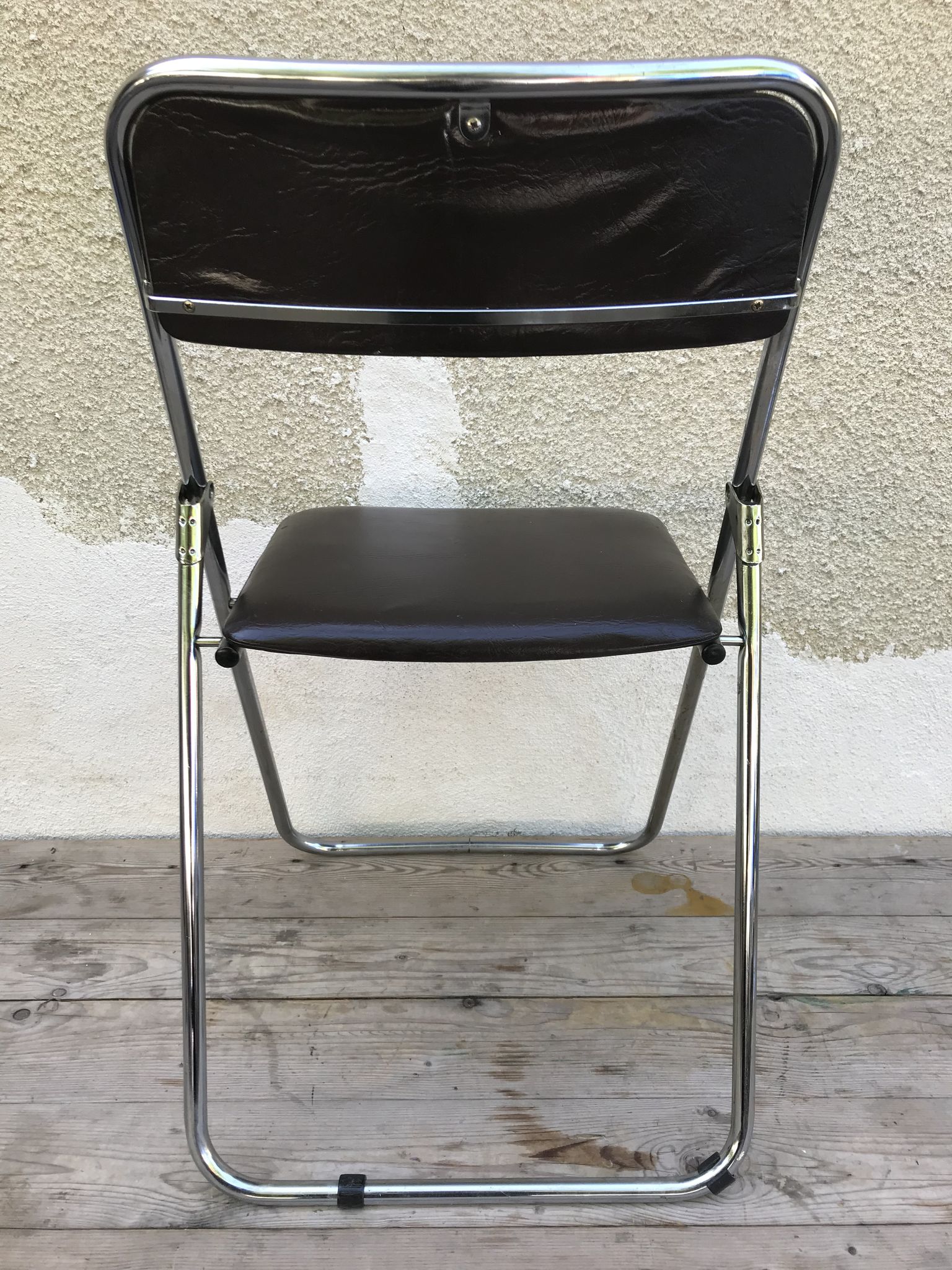 Old Soudexvinyl folding chair 70s