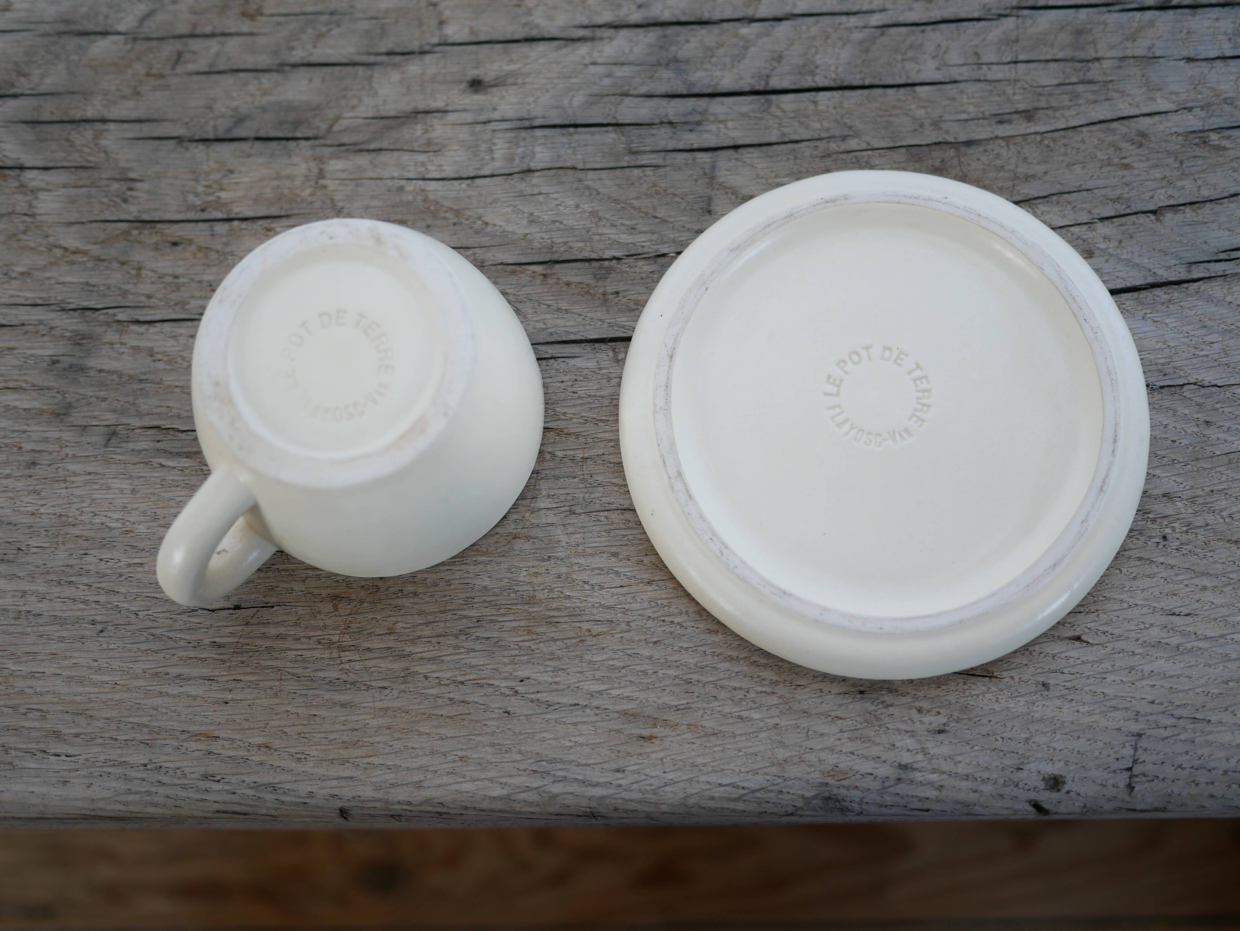 Series of 7 vintage ceramic cups and saucers by Le Pot de Terre