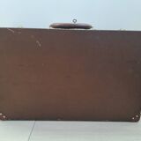 Louis Vuitton suitcase from 1920 in vuittonite