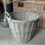 Trash basket