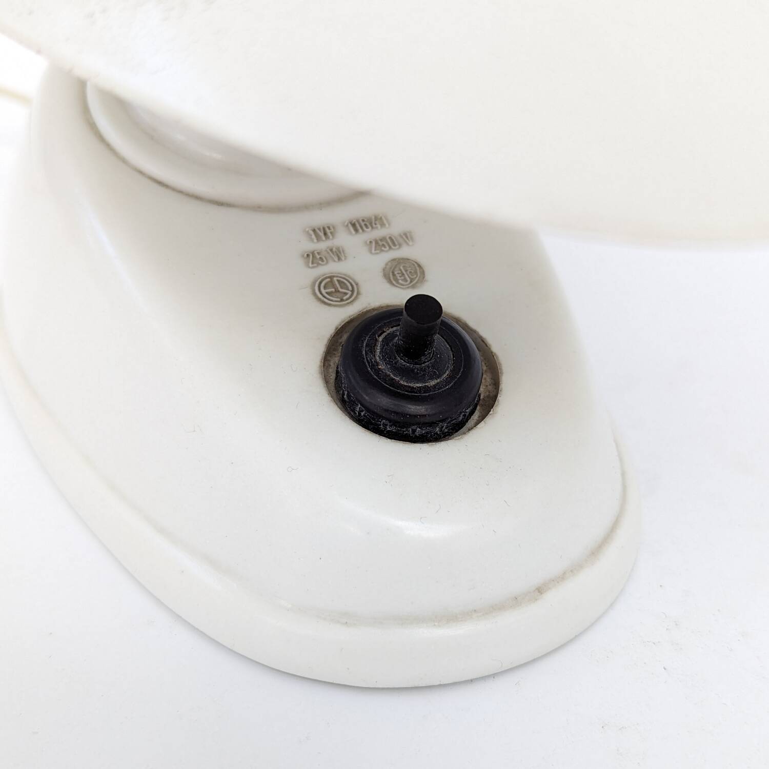 Pair of Bauhaus bakelite table or wall lights by Elektrosvit, 1950s