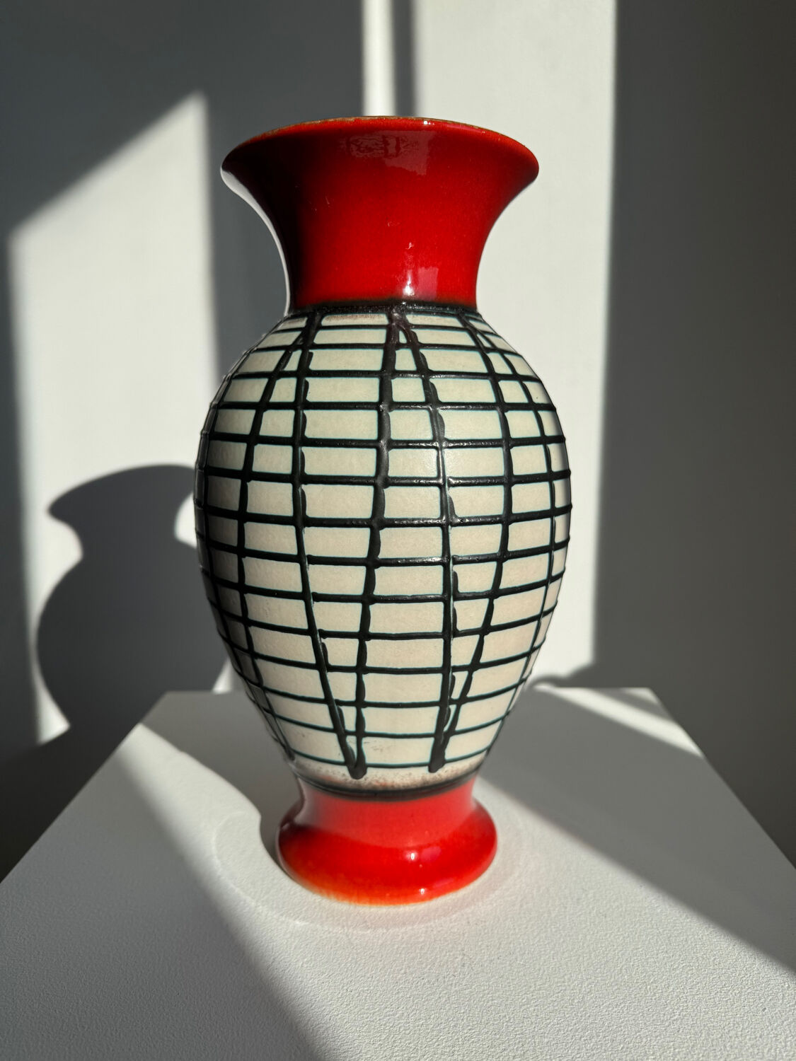 Vintage rare carstens modernist fat lava west german glazed vase