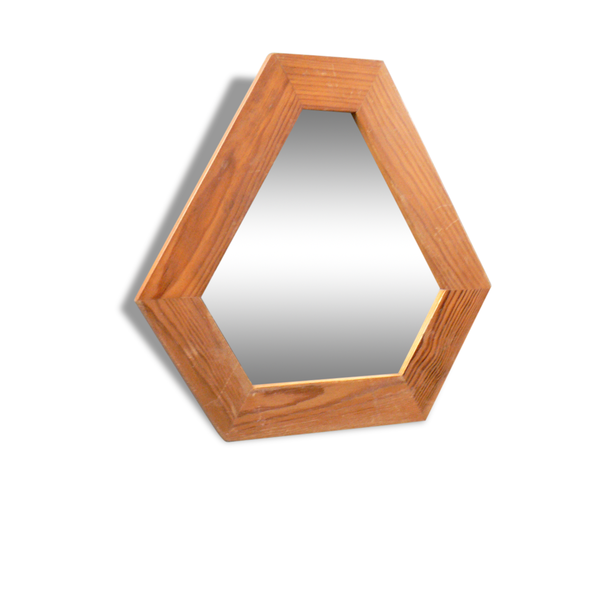 A hexagonal mirror