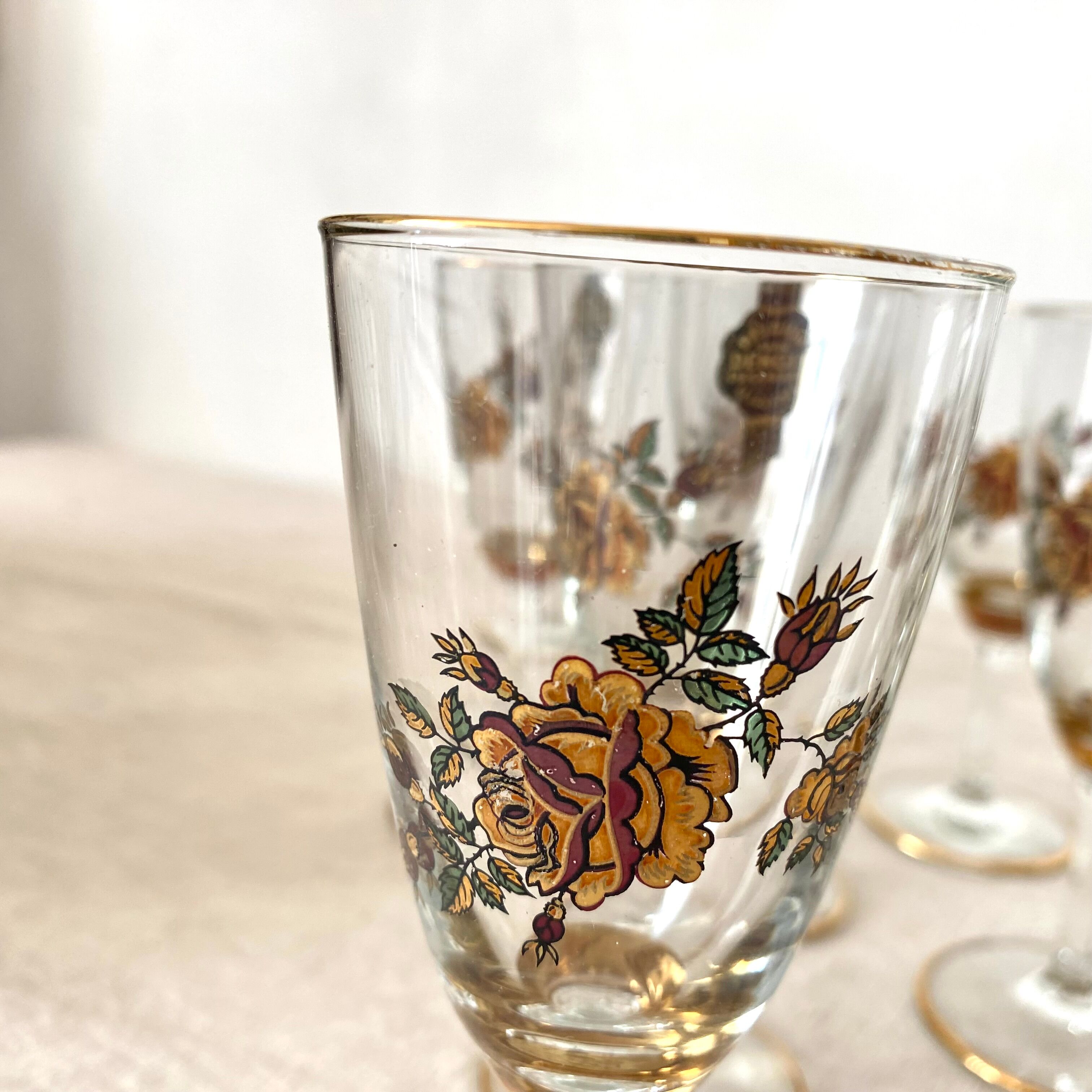 New vintage champagne flutes, 60s, La louvière
