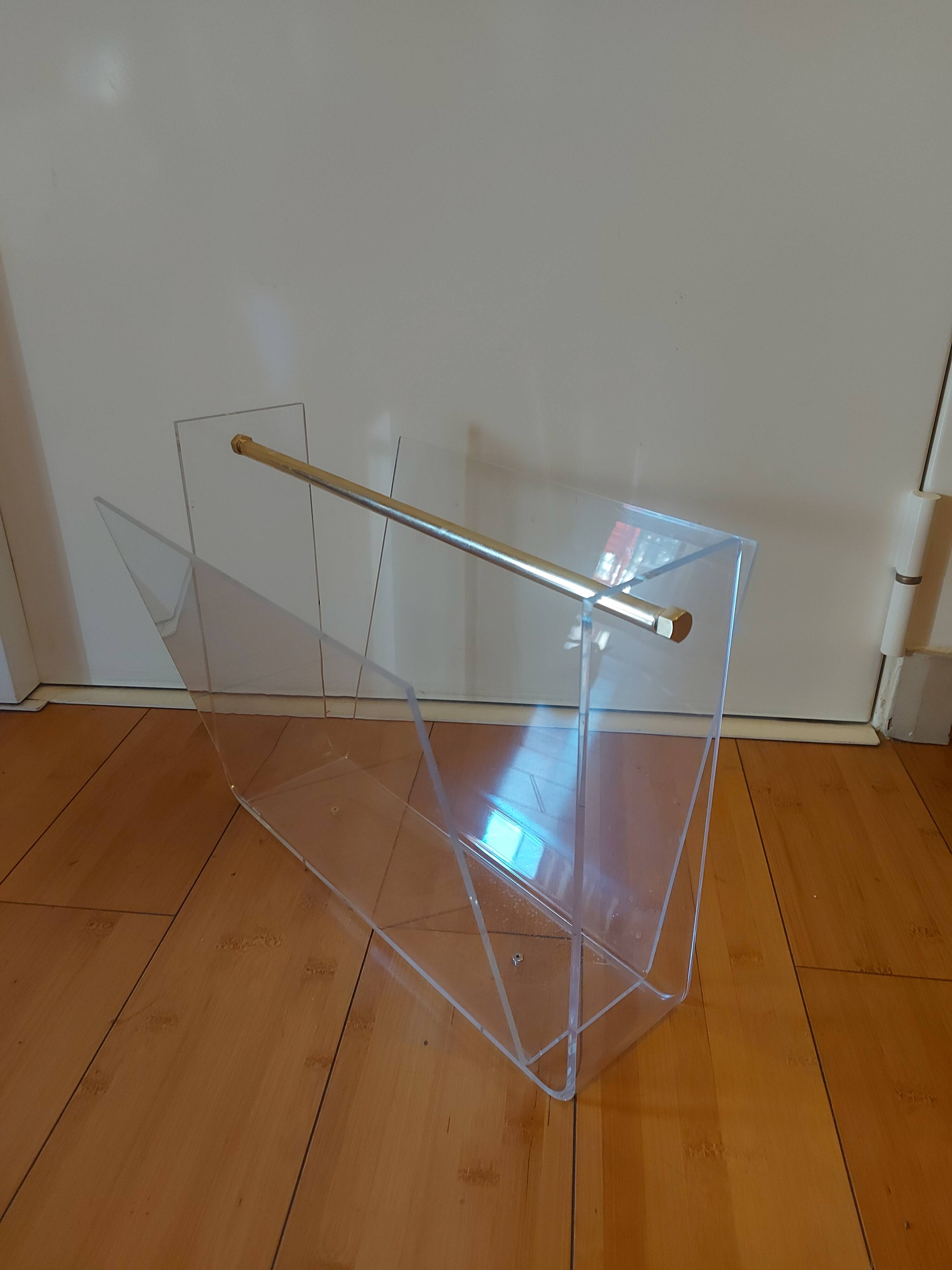 Design review door in plexi , David Lange
