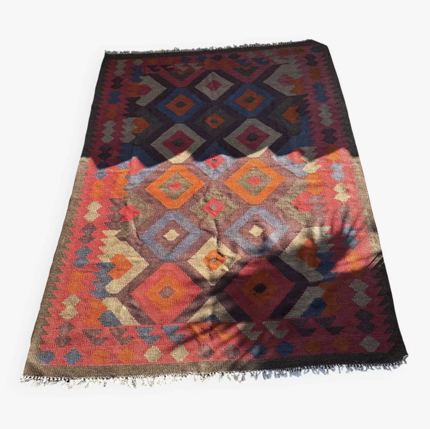Multicoloured artisanal kilim rug 200x156cm. Turkey, 1970s.