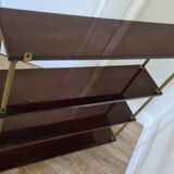 Grande étagère murale en acajou et laiton / années 60