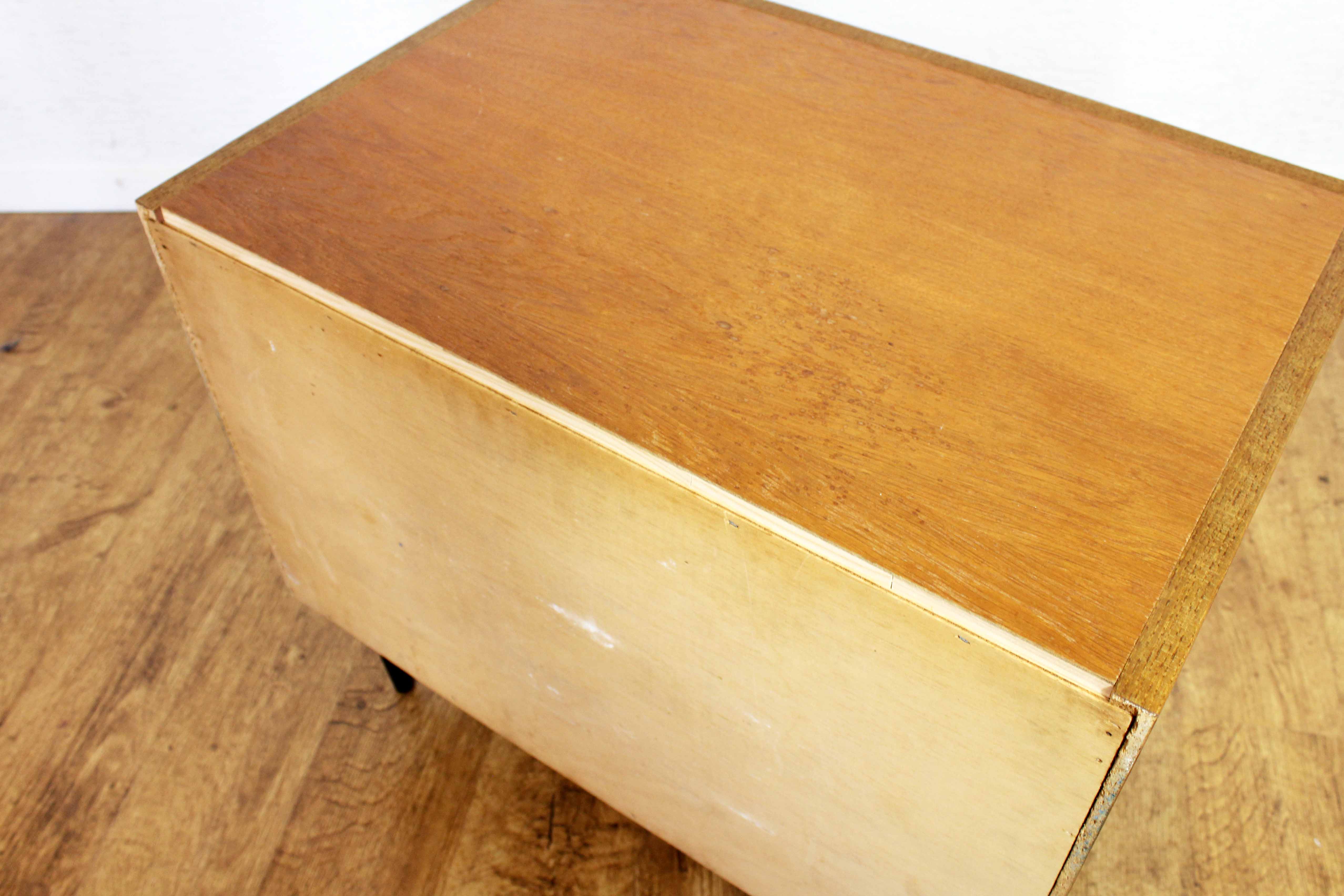 Vintage storage unit