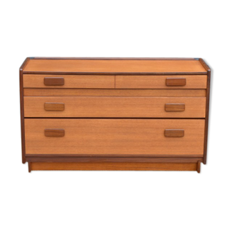 Dresser by White and Newton 127 cm