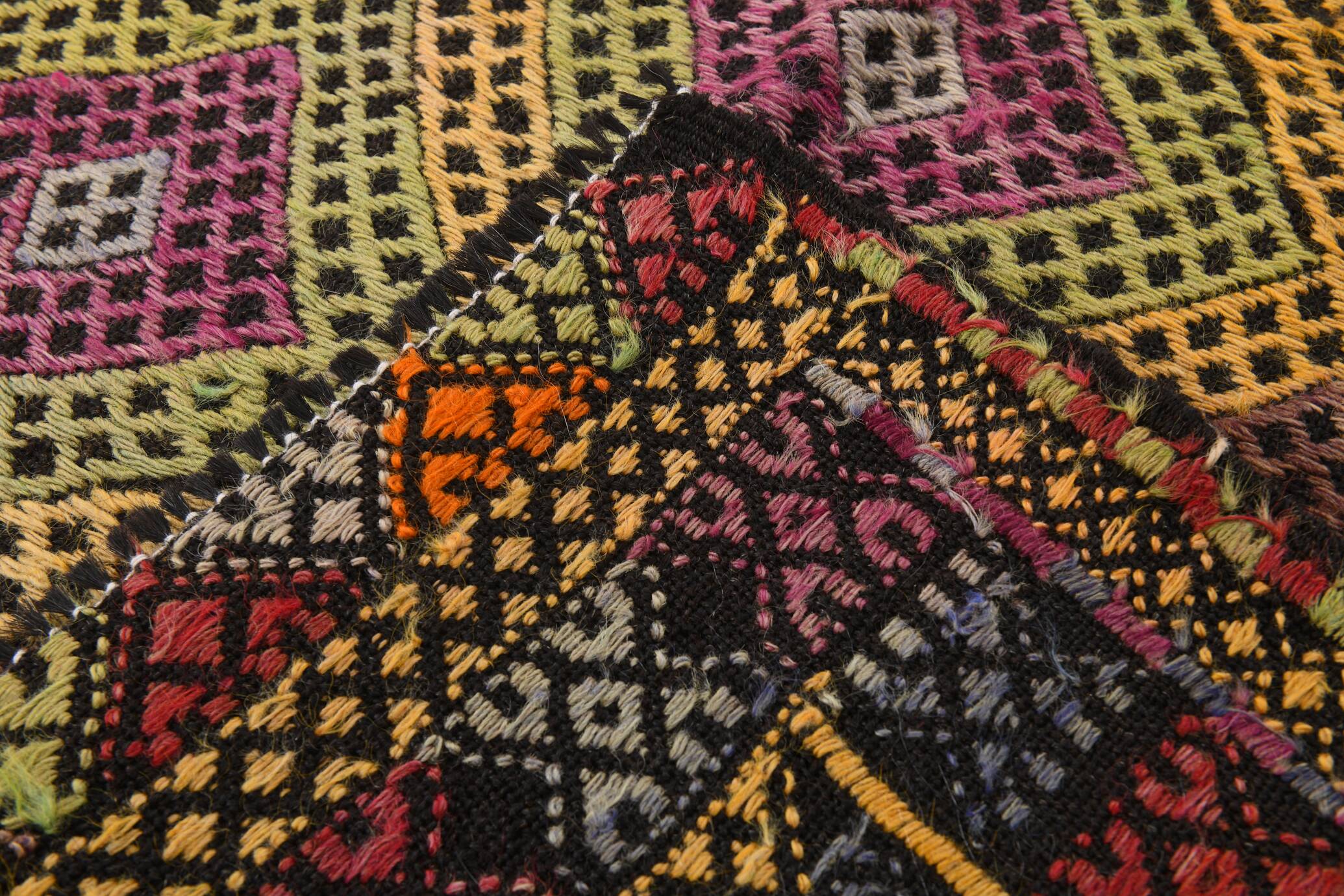 5x8 Kilim Multicolor Geometric Style Handmade Wool Kilim Rug, 150x247 Cm