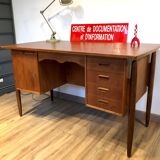 Scandinavian desk