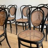 Série de 8 chaises viennoises N.33 de J&J Kohn, 1900