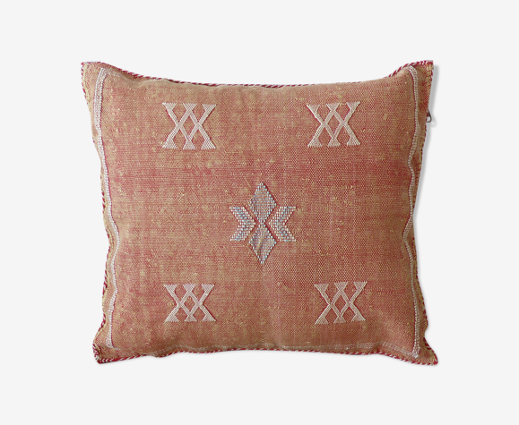 Berber cushion Sabra terracotta in Cactus Silk