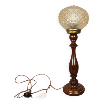 Table lamp